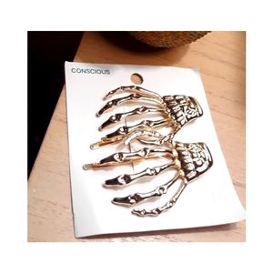 H&M skeleton hair pin